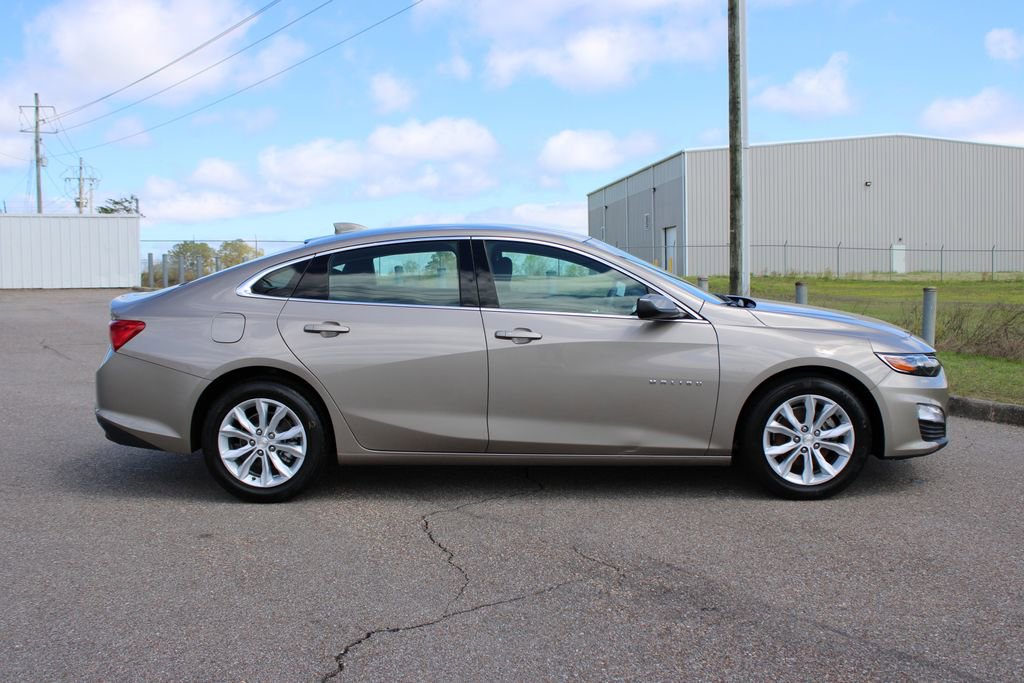 Used 2023 Chevrolet Malibu LT image 21