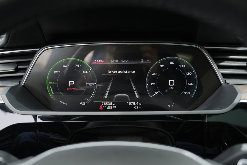 Used 2022 Audi e-tron Premium w/ Convenience Plus Package AWD/4WD image 51