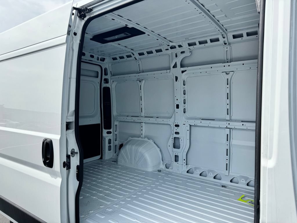 New 2026 RAM ProMaster 1500 w/ Quick Order Package 22G SLT FWD image 12