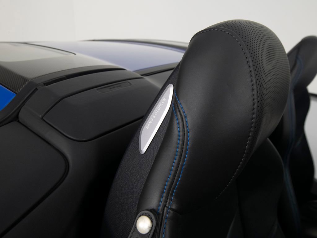 Used 2021 Audi R8 V10 w/ Premium Package RWD image 34