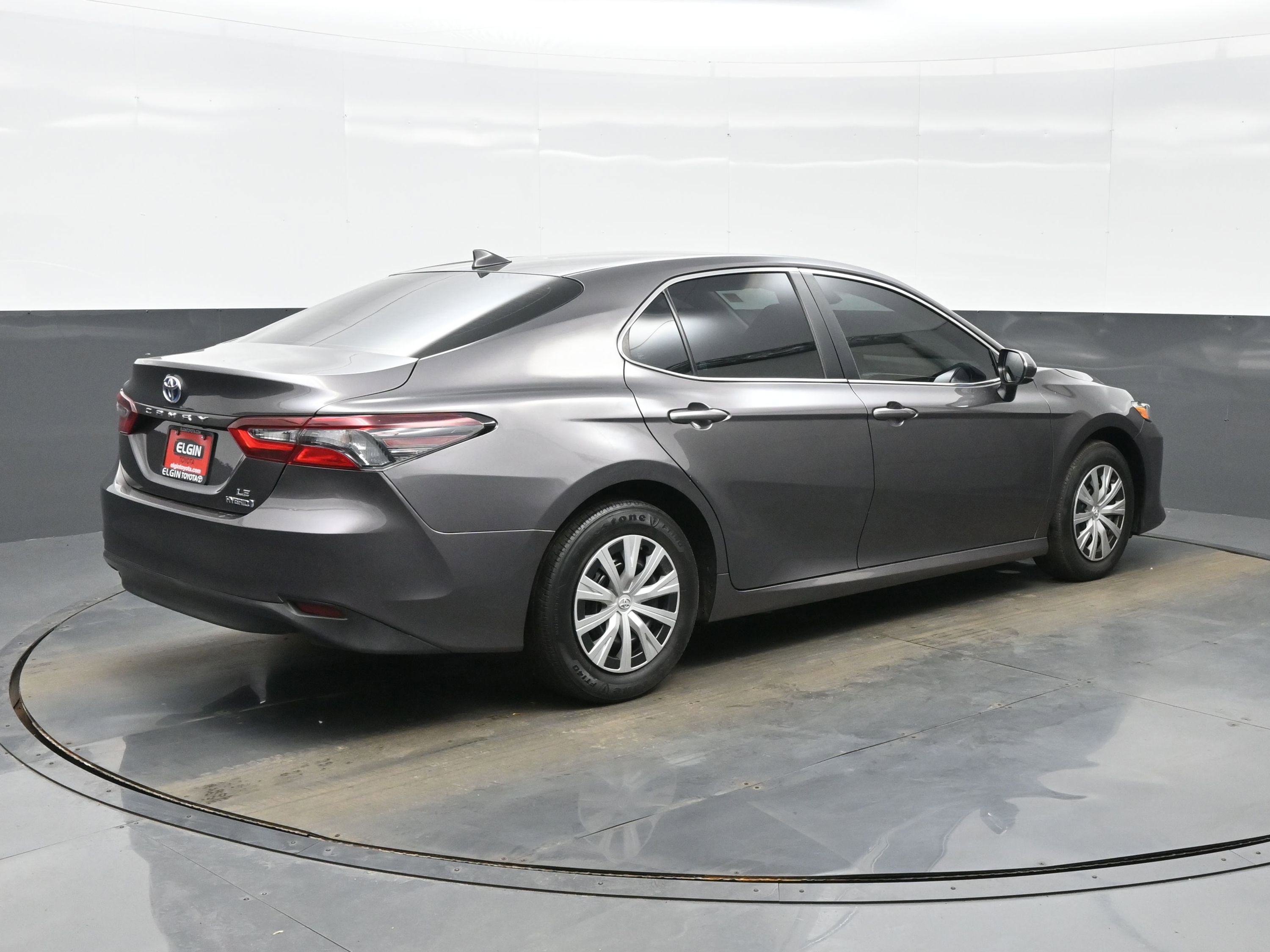 Used 2023 Toyota Camry LE image 6