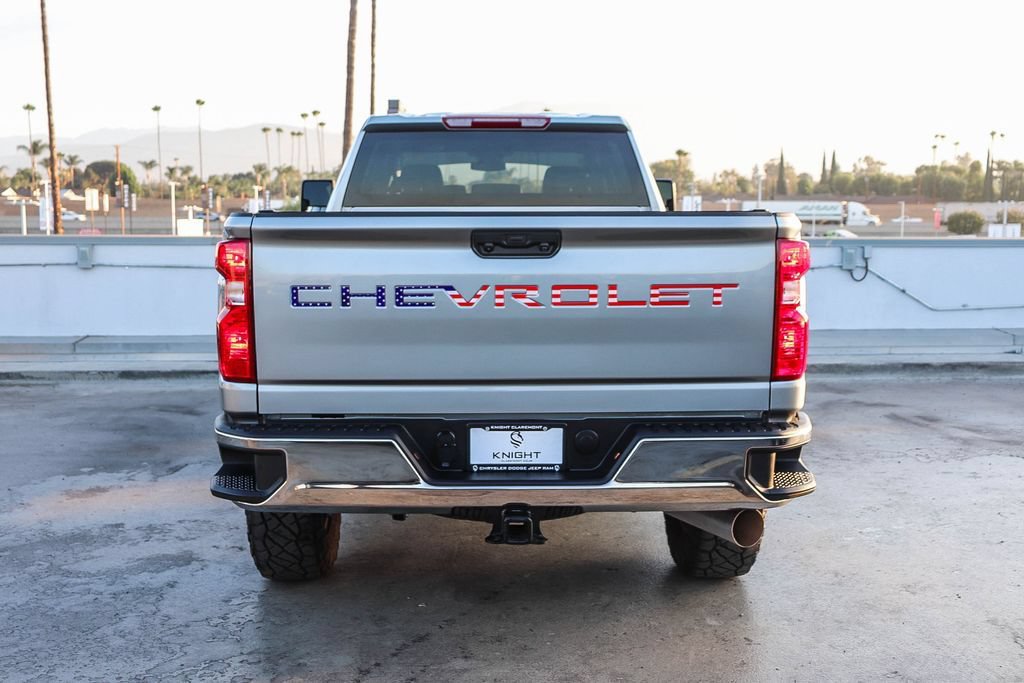 Used 2026 Chevrolet Silverado 3500 LT AWD/4WD image 8