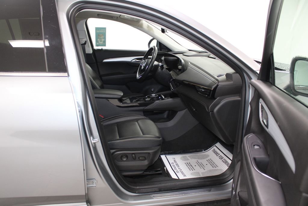 Used 2024 Buick Envision Avenir image 29