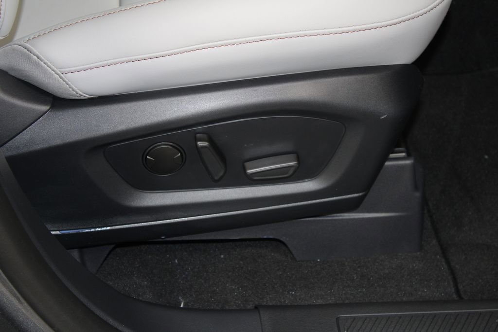 New 2026 Ford Explorer Active w/ Active Comfort Package image 27