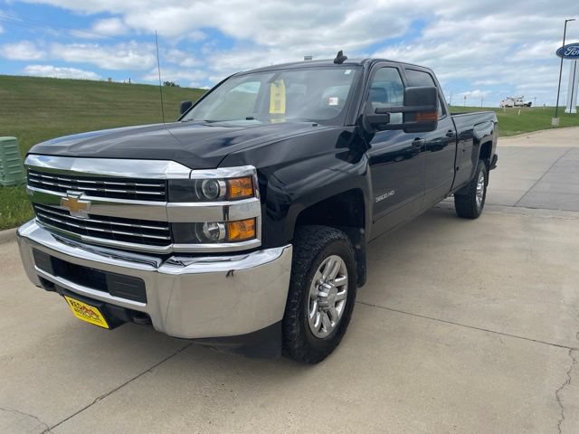 Used 2019 Chevrolet Silverado 3500 LT AWD/4WD image 8