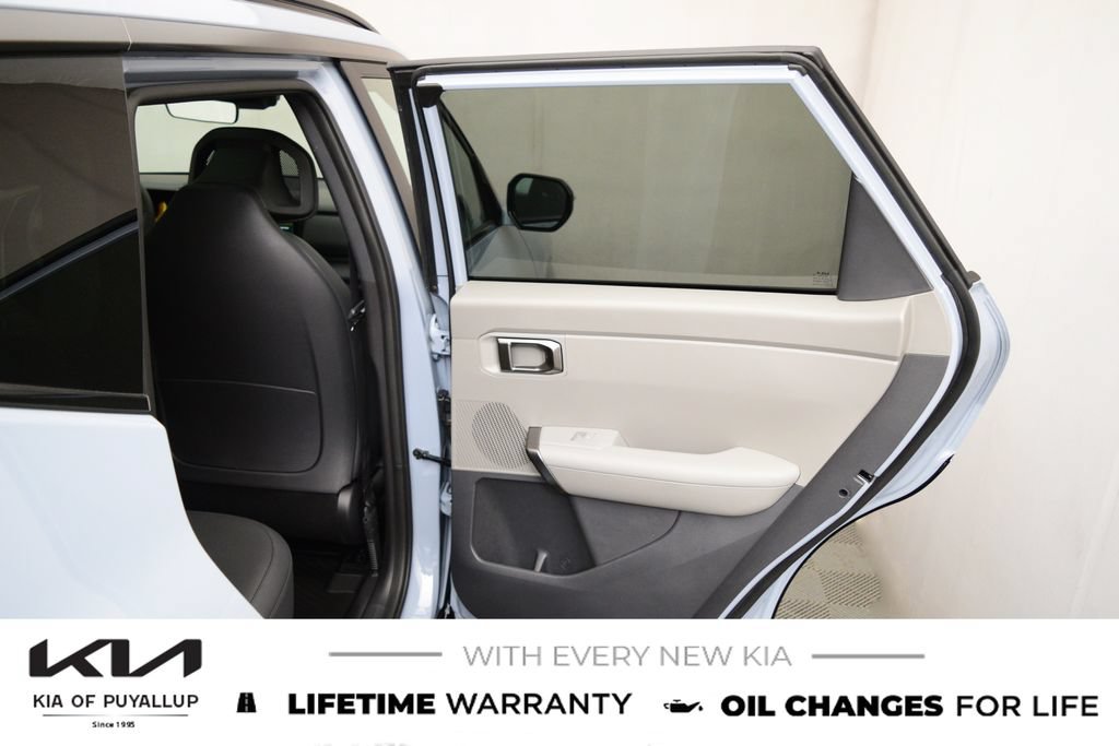 New 2027 Kia Seltos X-Line S w/ X-Line S Premium Package AWD/4WD image 14