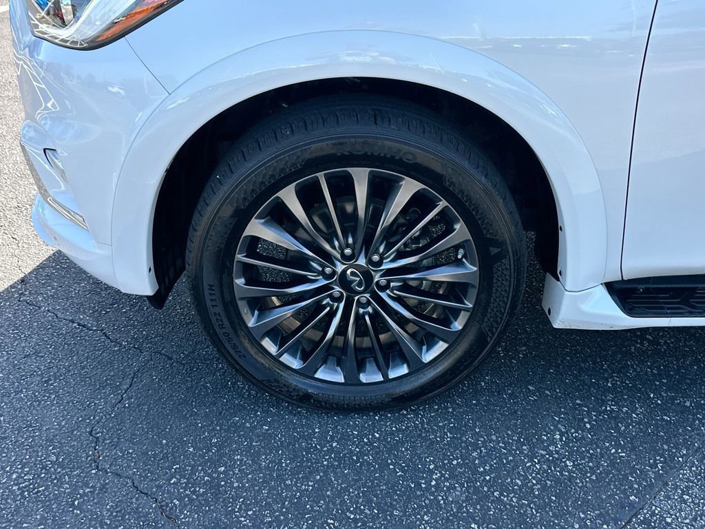 Used 2024 INFINITI QX80 Sensory w/ Cargo Package image 32