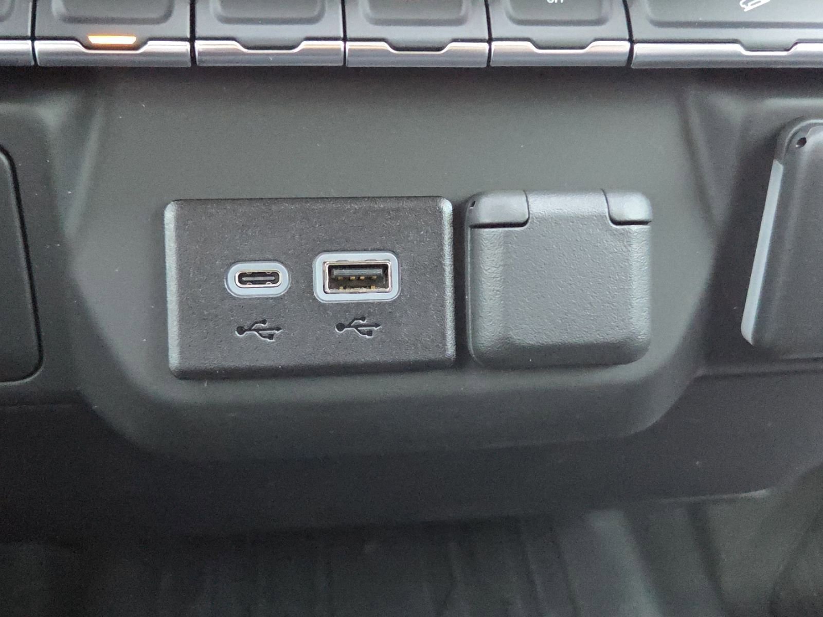 New 2026 GMC Sierra 1500 Pro w/ Graphite Edition image 10