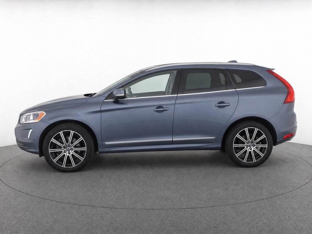 Used 2016 Volvo XC60 T6 w/ Proximity Package AWD/4WD image 6