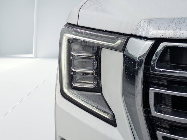 Used 2023 GMC Yukon SLT image 8