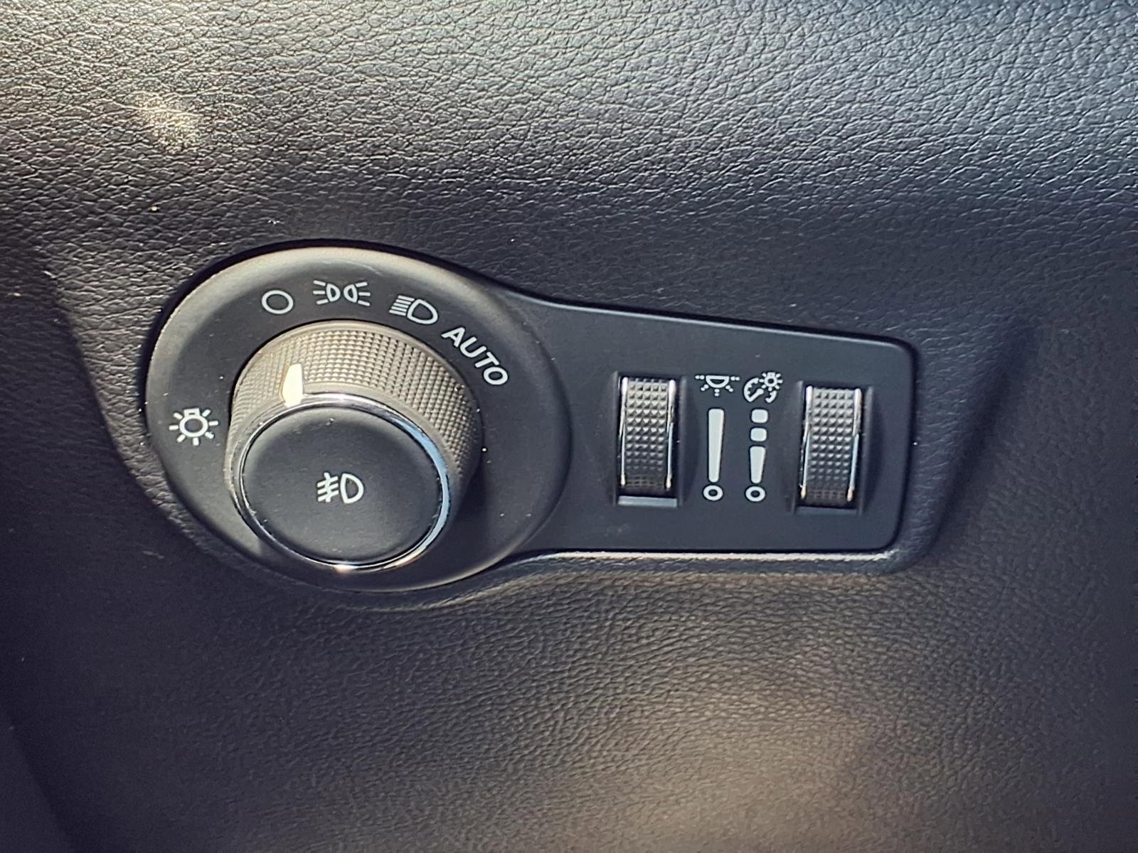 Used 2024 Jeep Compass Limited AWD/4WD image 17