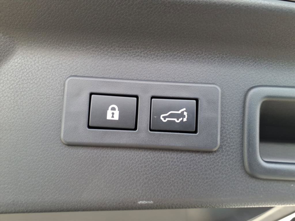 Used 2025 Subaru Forester Sport image 10