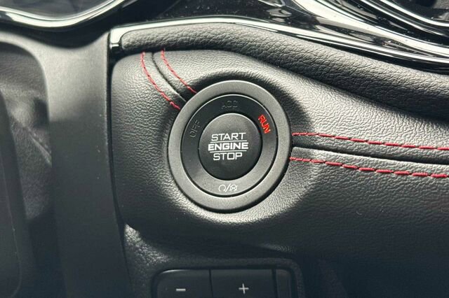 Used 2024 Dodge Durango GT image 21