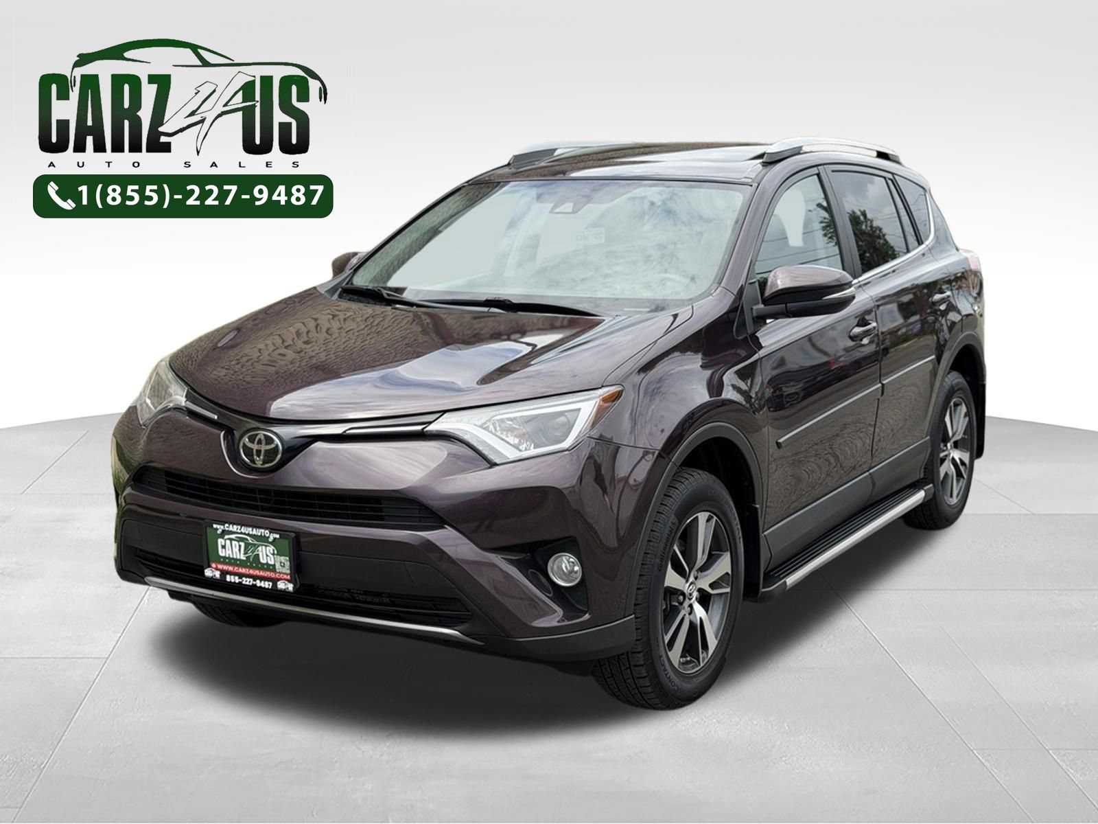 Used 2018 Toyota RAV4 XLE AWD/4WD image 1