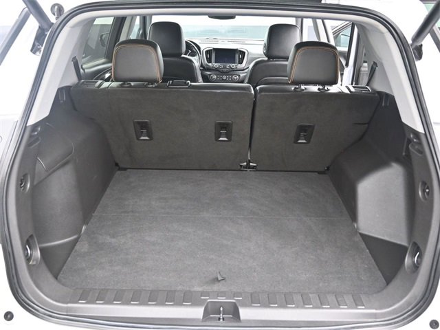 Used 2022 GMC Terrain AT4 w/ Infotainment Package II image 11