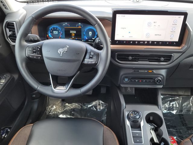 Certified 2025 Ford Bronco Sport Outer Banks w/ Outer Banks Tech Package+ AWD/4WD image 8