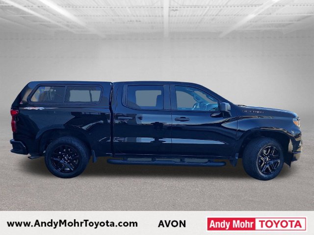 Used 2024 Chevrolet Silverado 1500 Custom w/ Turbomax Blackout Package AWD/4WD image 8