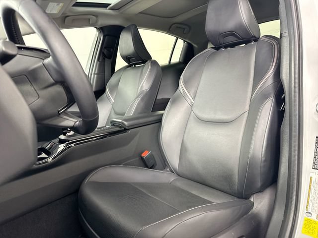 Used 2023 Toyota Prius Limited w/ Limited Premium Package AWD/4WD image 20