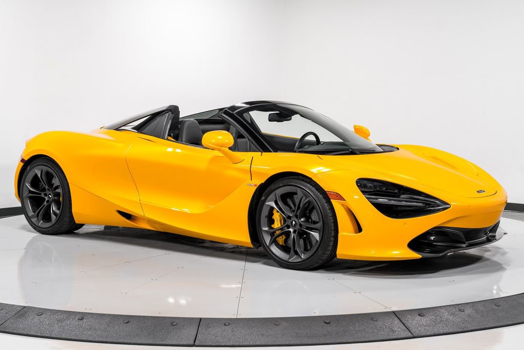 Used 2022 McLaren 720S Spider image 32