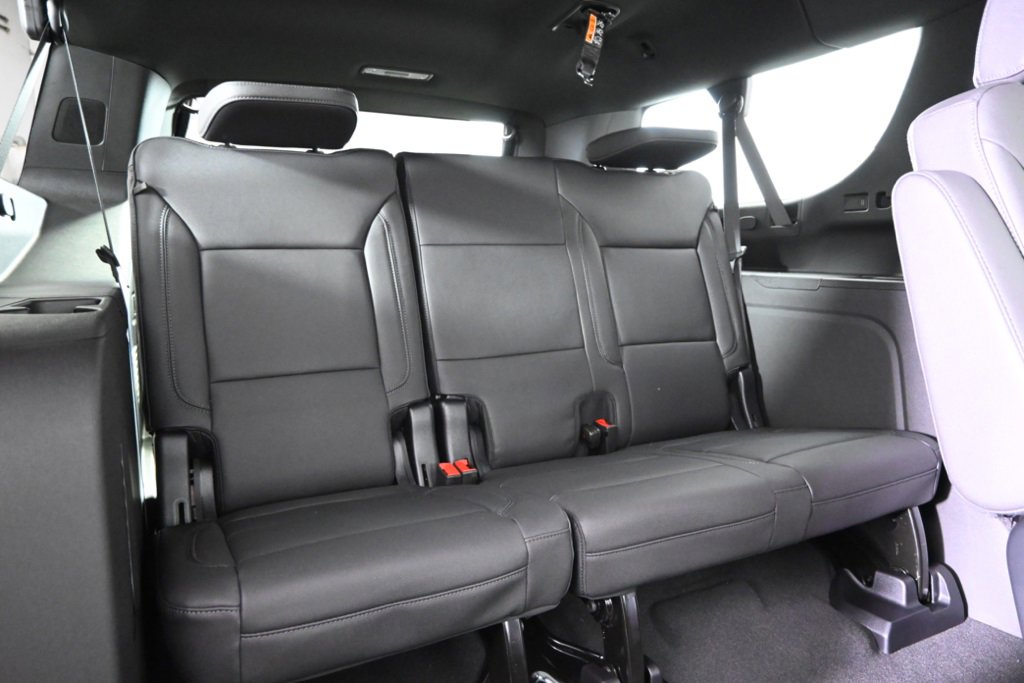 New 2026 Chevrolet Suburban Z71 w/ Z71 Off-Road Package image 17