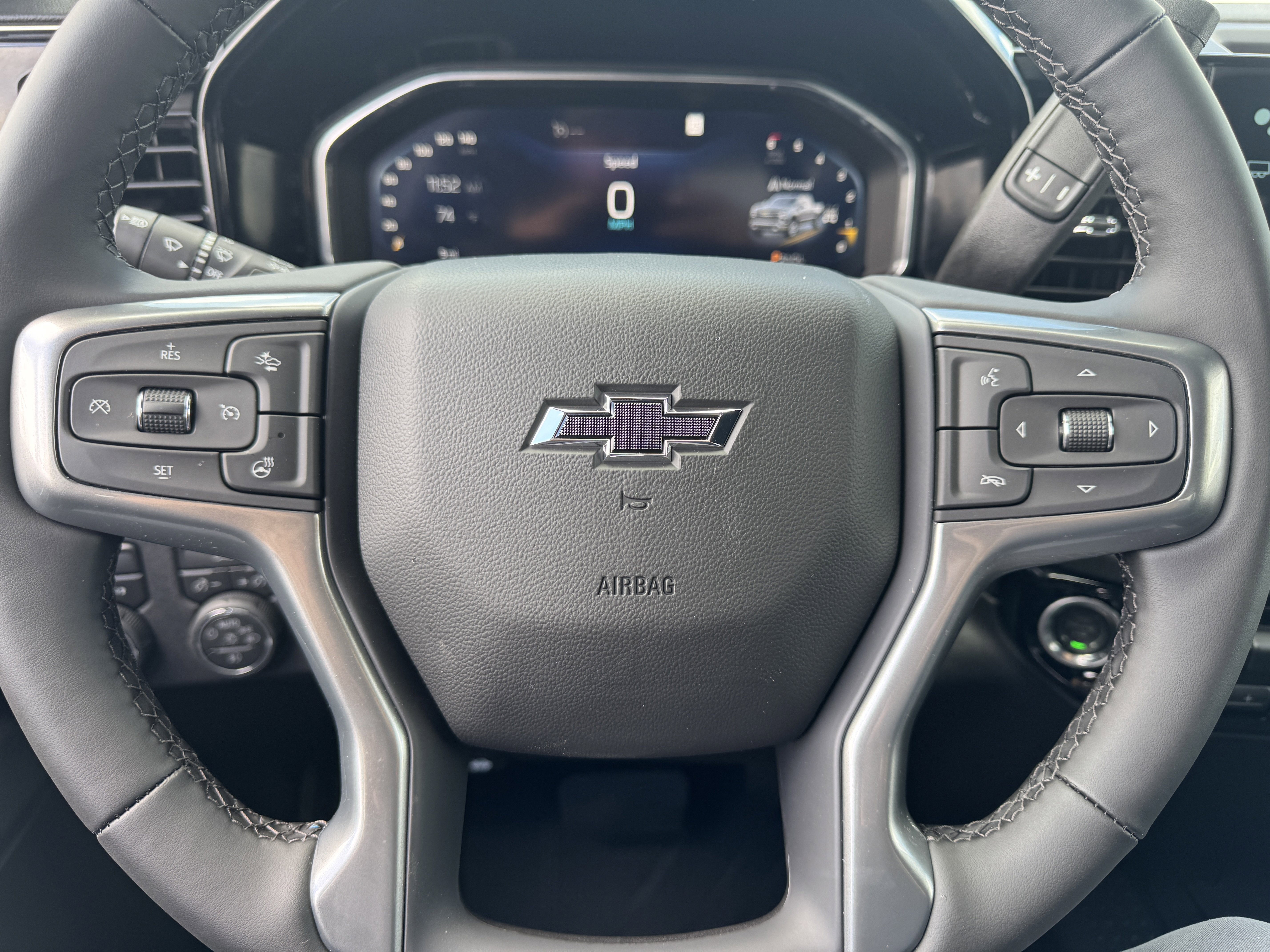 New 2026 Chevrolet Silverado 1500 RST w/ RST Select Package AWD/4WD image 29