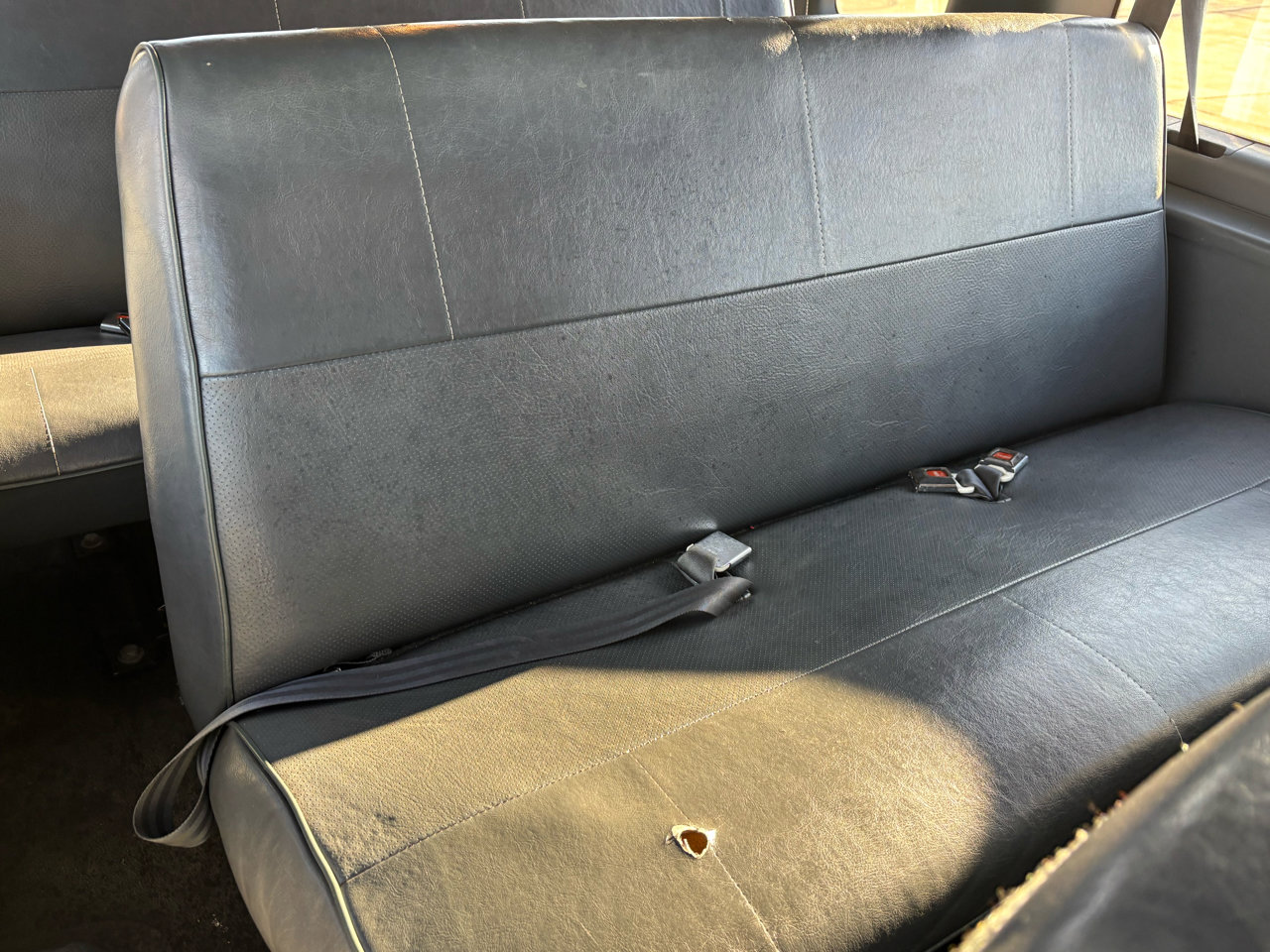 Used 1993 Ford E-350 and Econoline 350 XLT image 11