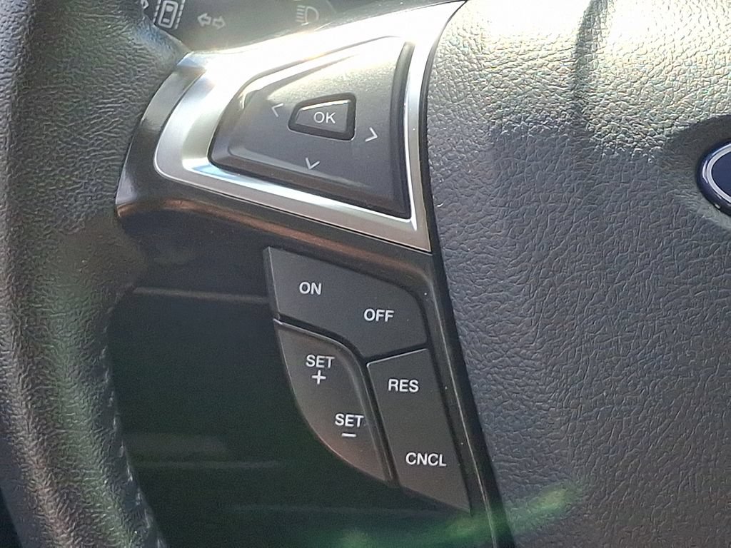 Used 2024 Ford Edge SEL AWD/4WD image 21