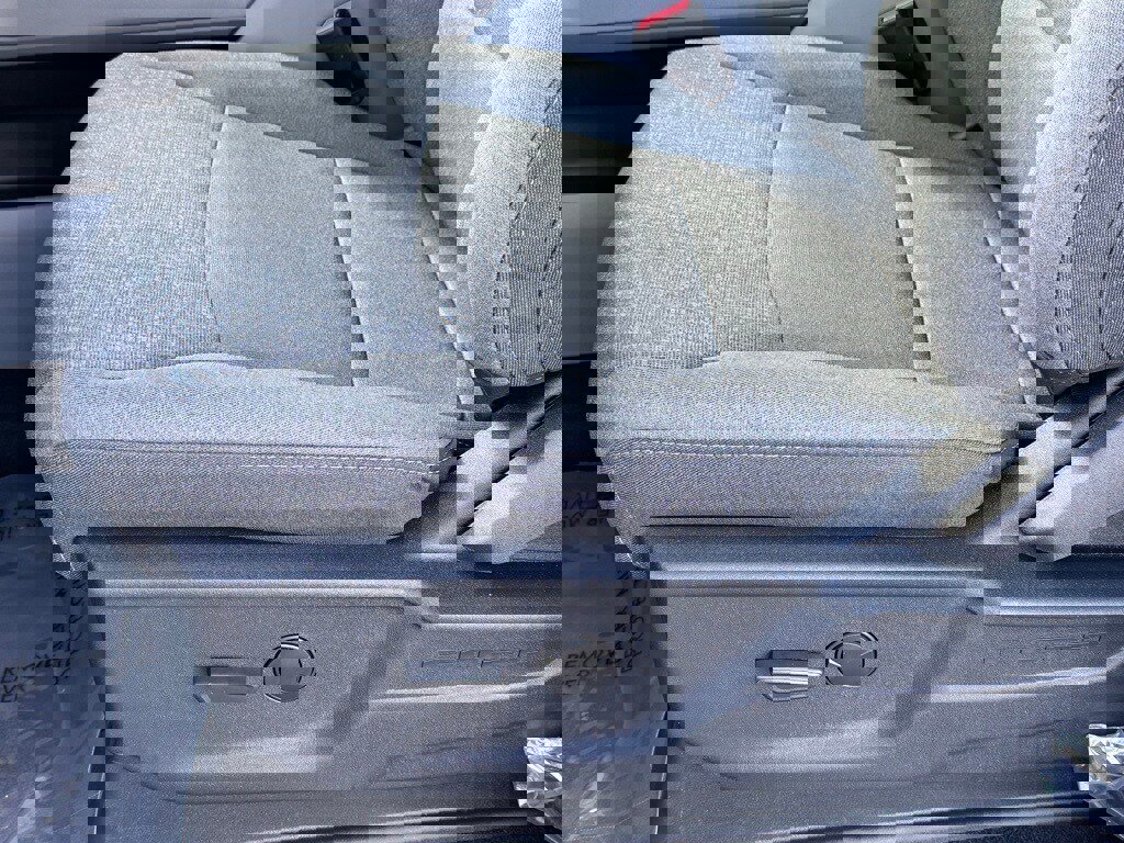 New 2025 Ford F150 XLT w/ Equipment Group 301A Standard image 25