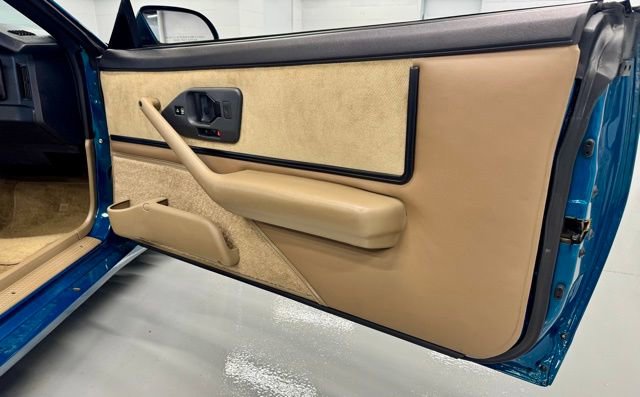 Used 1992 Pontiac Firebird Formula image 17