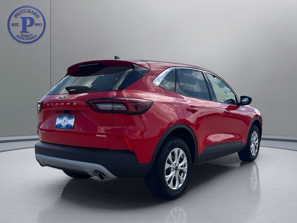Used 2024 Ford Escape Active w/ Tech Pack #1 AWD/4WD image 7