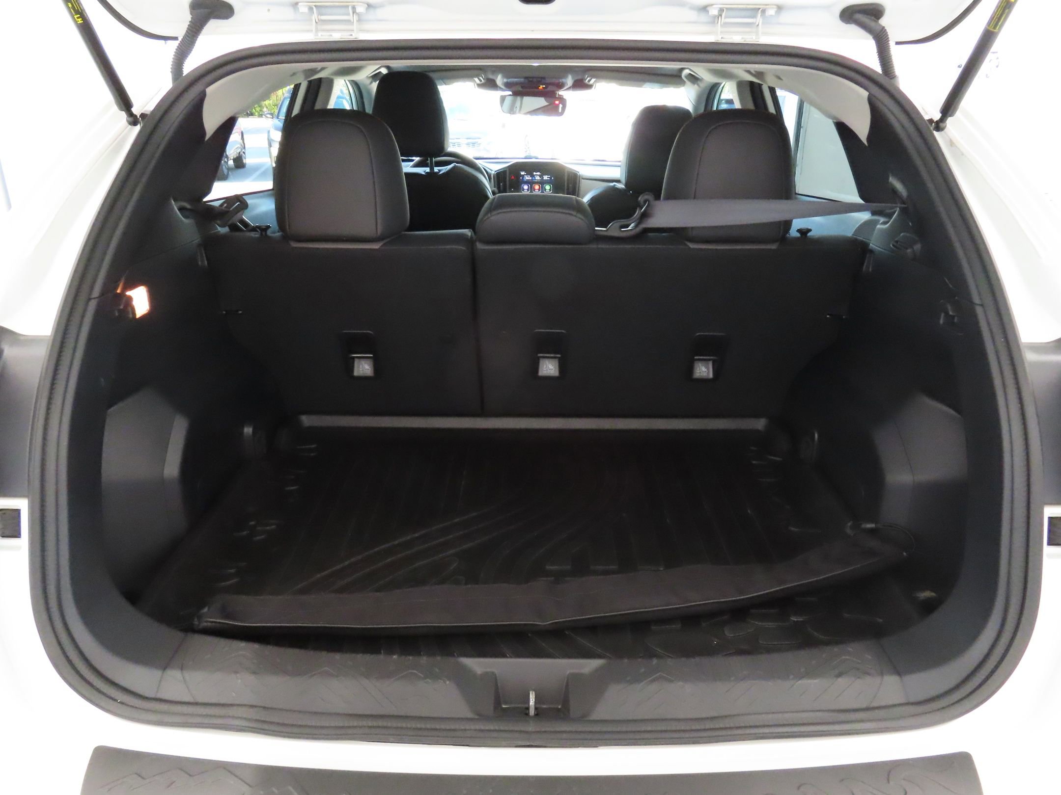 Certified 2025 Subaru Crosstrek 2.5i Limited w/ Crosstrek Mirror Package image 25