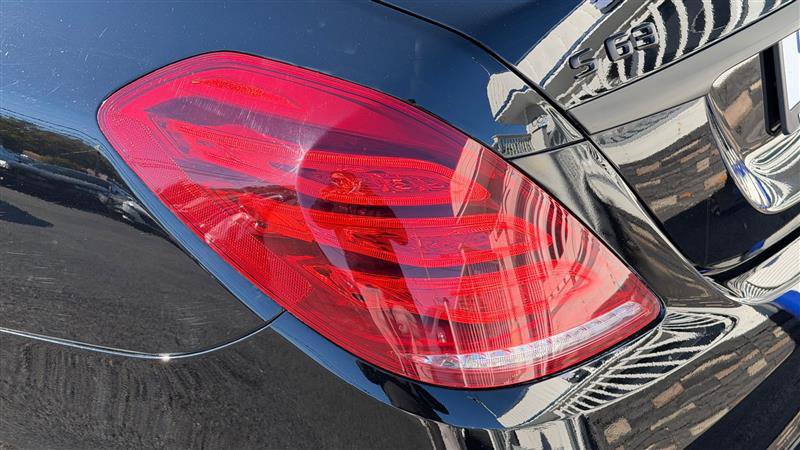 Used 2015 Mercedes-Benz S 63 AMG 4MATIC Sedan image 12