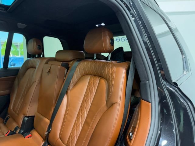 Used 2019 BMW X7 xDrive50i w/ Dynamic Handling Package AWD/4WD image 75