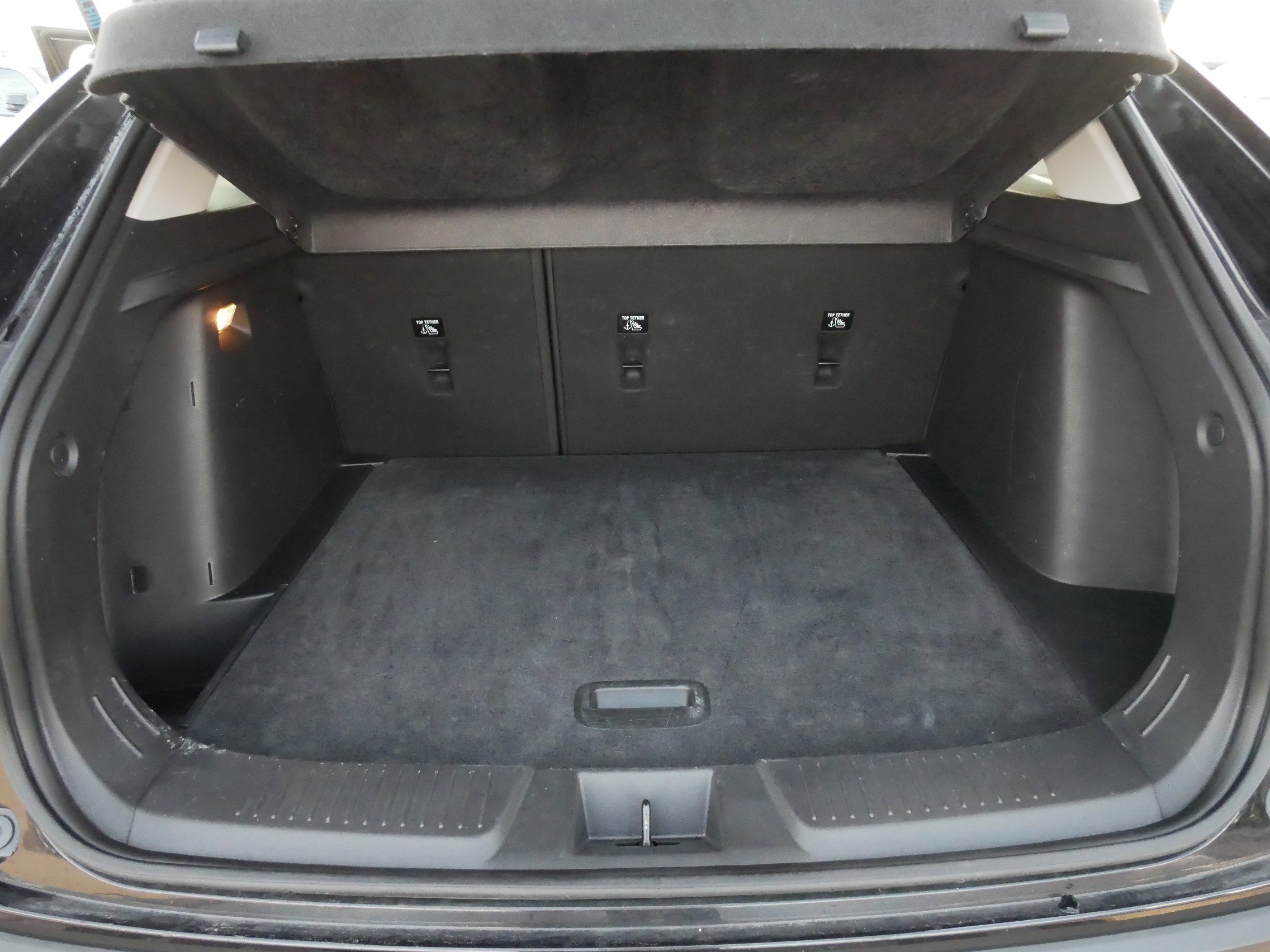 Used 2025 Chevrolet Trax LT w/ LT Convenience Package image 18