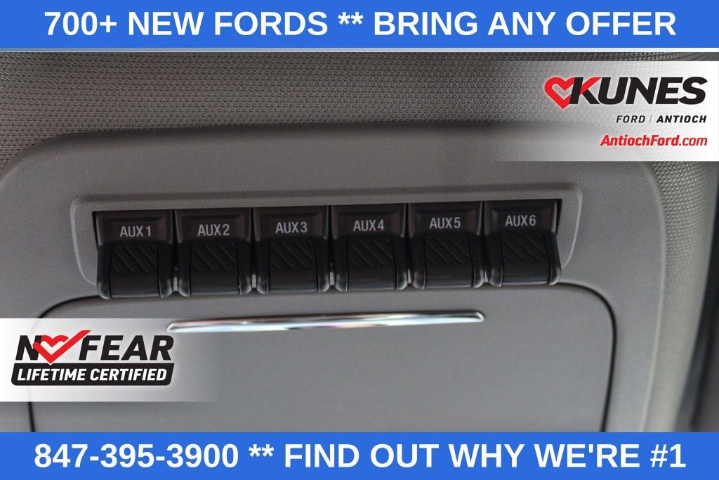 New 2025 Ford F250 Lariat w/ Black Appearance Package image 46