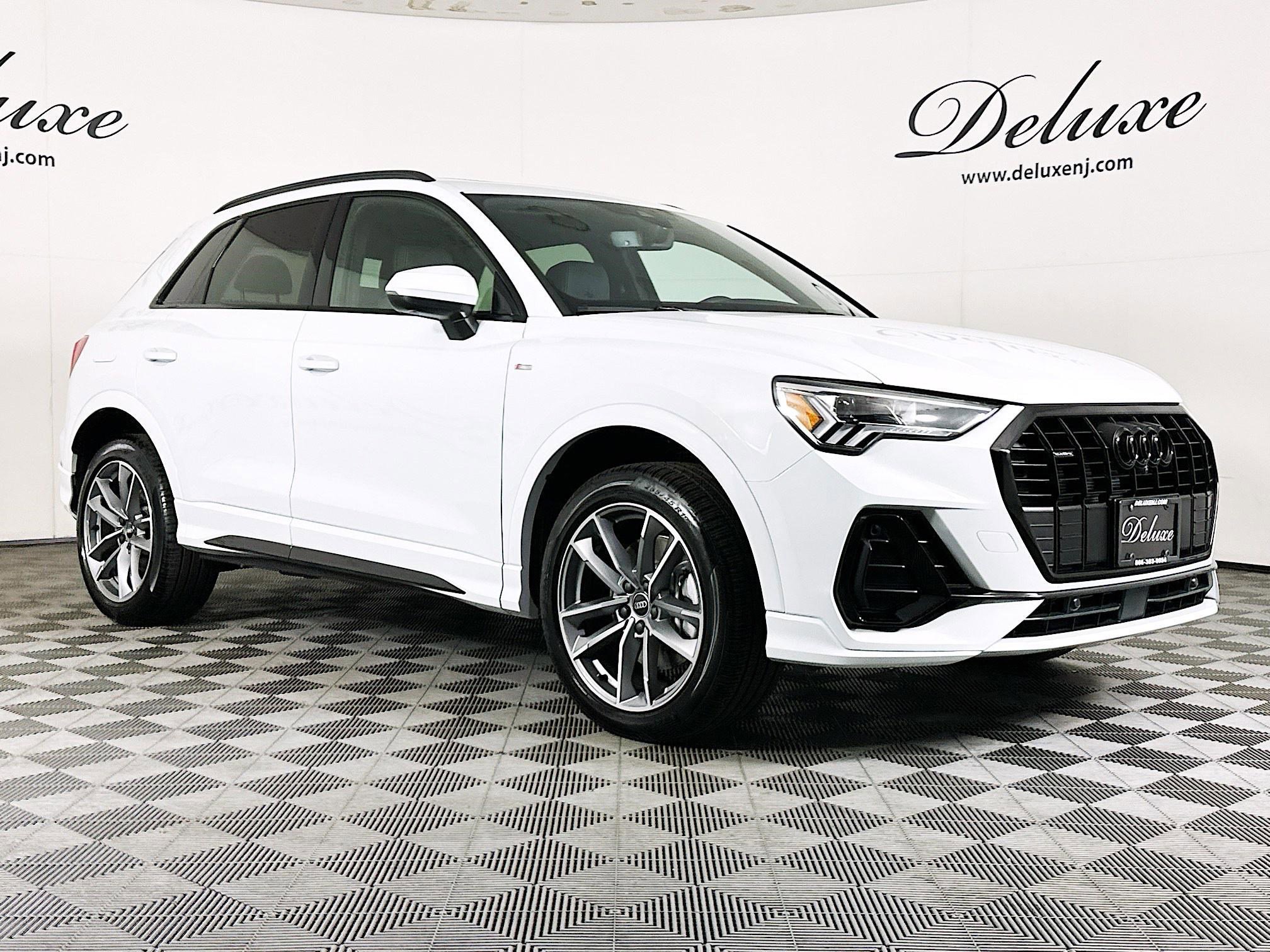 Used 2024 Audi Q3 2.0T Premium Plus w/ Premium Plus Package image 1