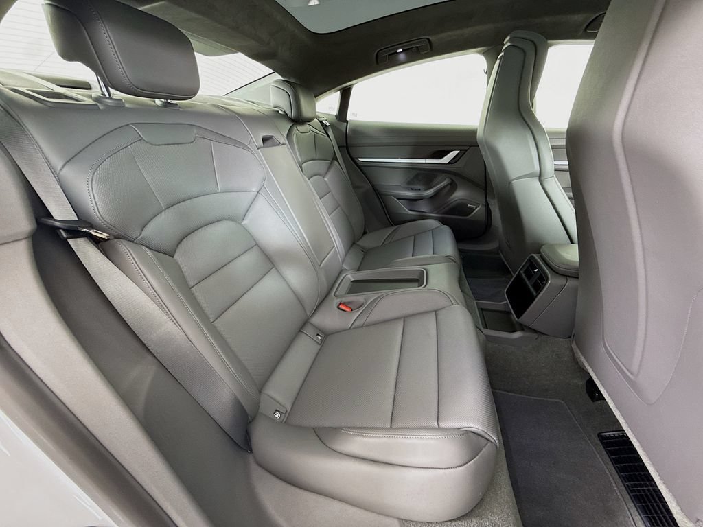Certified 2024 Porsche Taycan 4S AWD/4WD image 29