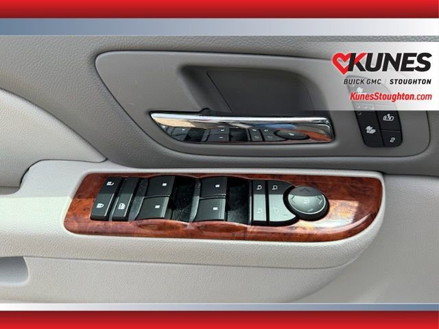 Used 2012 GMC Yukon SLT w/ SLT-2 Equipment Package AWD/4WD image 28