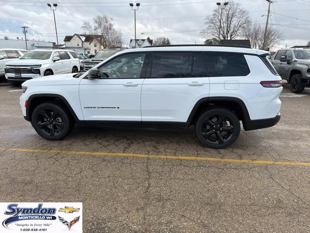 Used 2023 Jeep Grand Cherokee L Limited w/ Luxury Tech Group II image 7