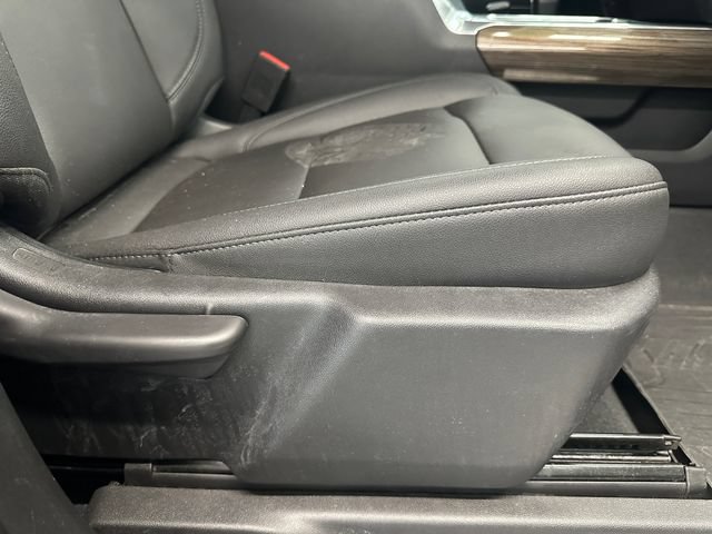 Used 2022 Chevrolet Silverado 1500 LT Trail Boss w/ LT Trail Boss Premium Package AWD/4WD image 24