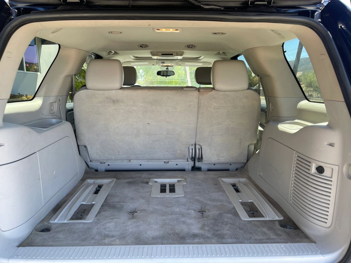 Used 2012 Chevrolet Tahoe LT AWD/4WD image 9