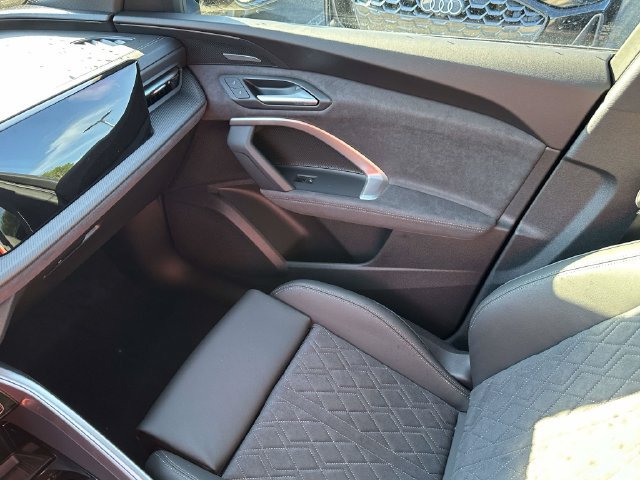 New 2026 Audi SQ5 Premium Plus AWD/4WD image 13