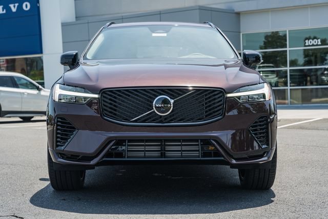 New 2026 Volvo XC60 T8 Ultra w/ Protection Package Premier AWD/4WD image 2