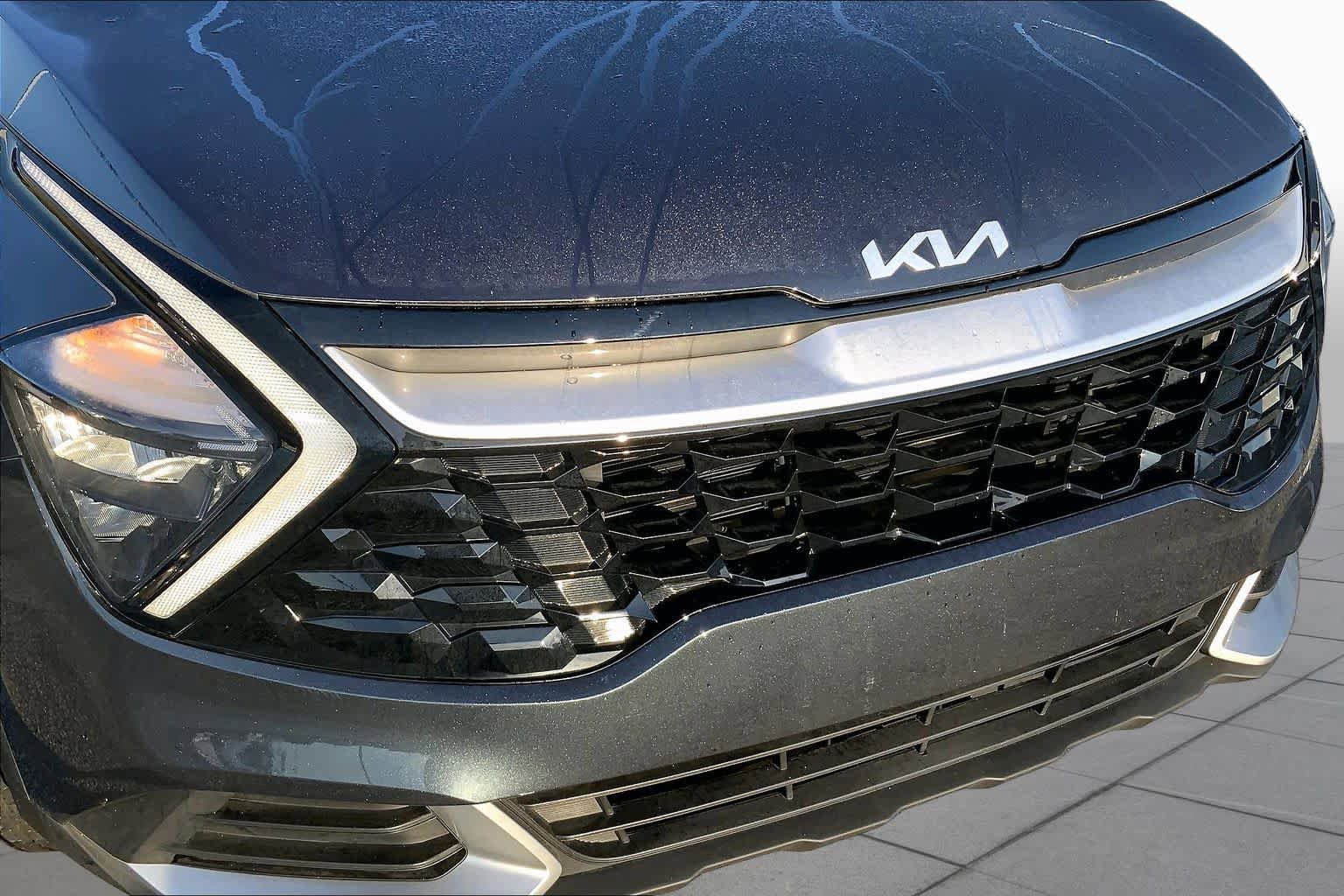 Used 2023 Kia Sportage EX FWD image 29