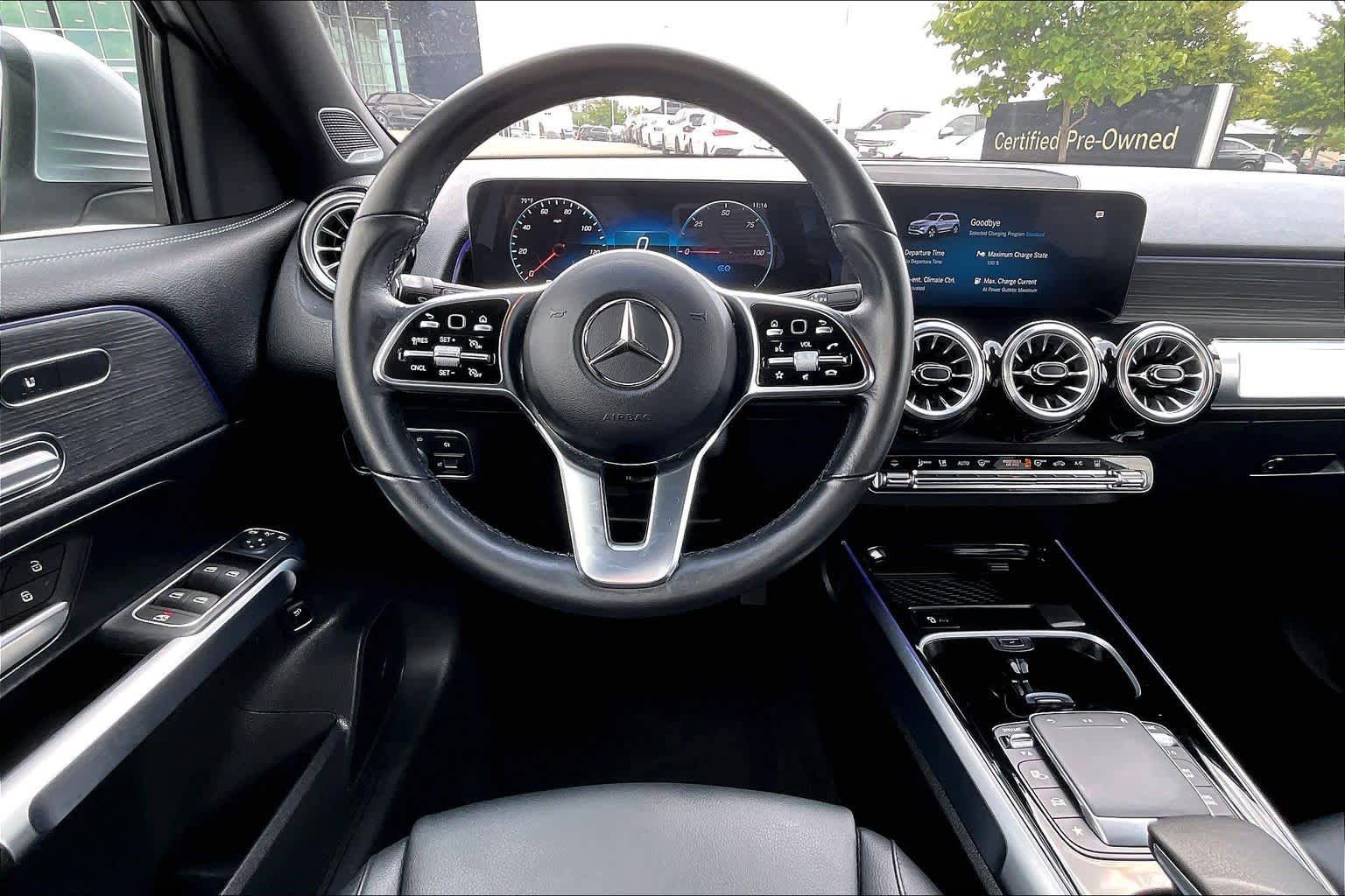 Used 2023 Mercedes-Benz EQB 300 4MATIC image 5