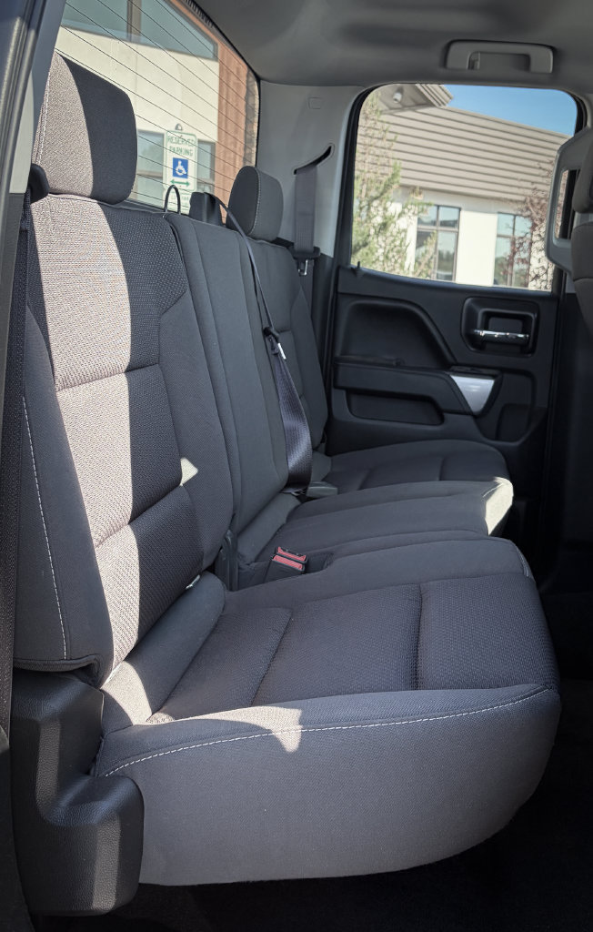 Used 2016 Chevrolet Silverado 1500 LT w/ Midnight Edition AWD/4WD image 26