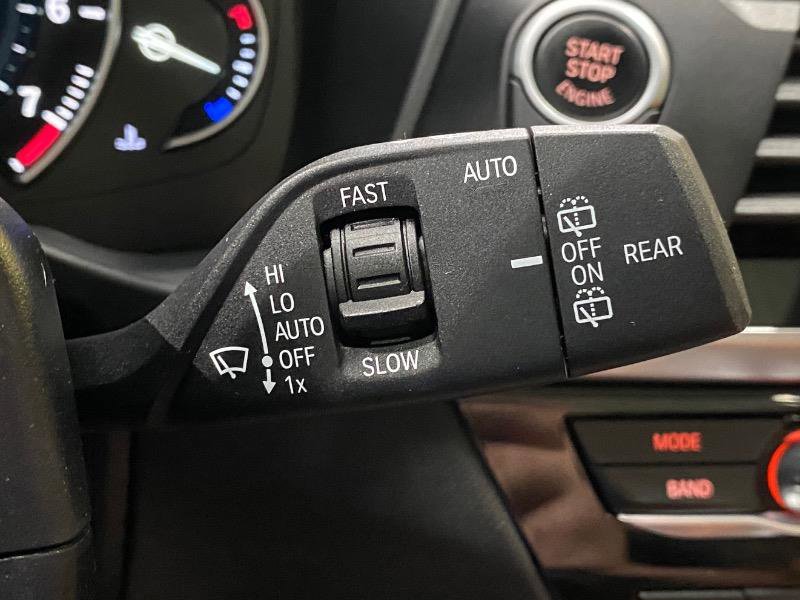 Used 2019 BMW X3 xDrive30i w/ Premium Package image 13