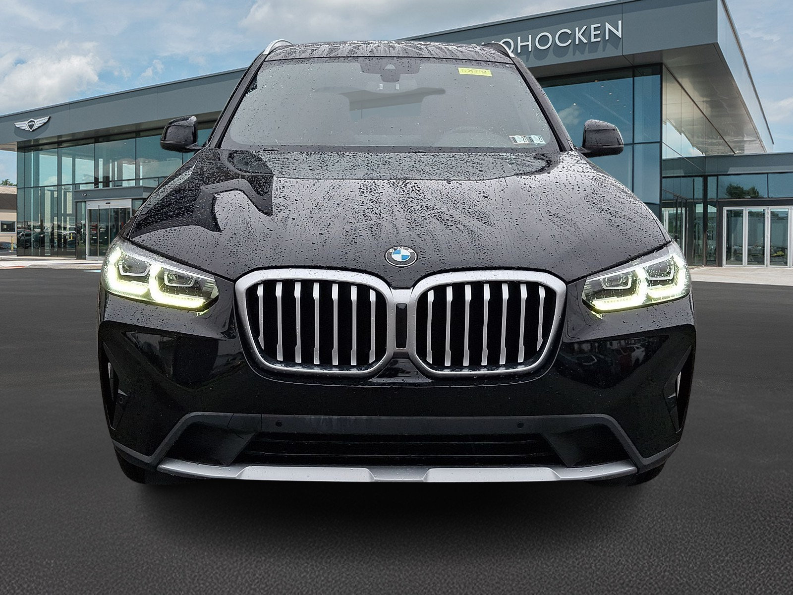 Used 2023 BMW X3 xDrive30i w/ Premium Package AWD/4WD image 3