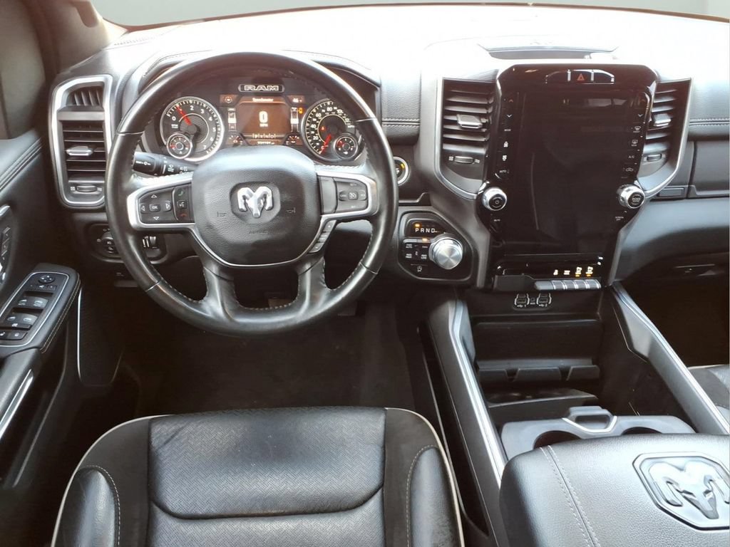 Used 2023 RAM 1500 Laramie AWD/4WD image 9