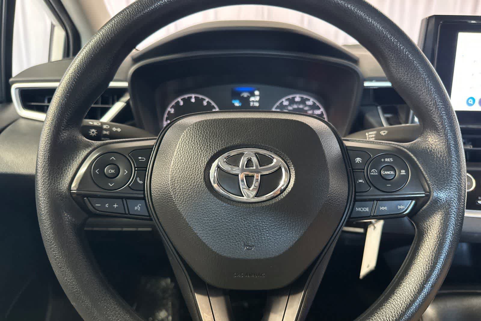 Used 2024 Toyota Corolla LE FWD image 26